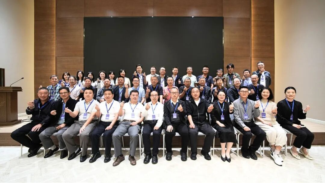 副校长赵仁勇应邀参加黑龙江校友联谊大会